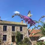 Le Bois Du Four Bed & Breakfast 3*