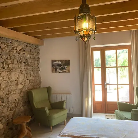 Bed and Breakfast Le Bois Du Four